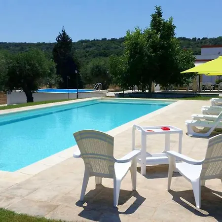 2 Bedrooms Appartement With Shared Pool And Enclosed Garden At Specchia Apartmán *